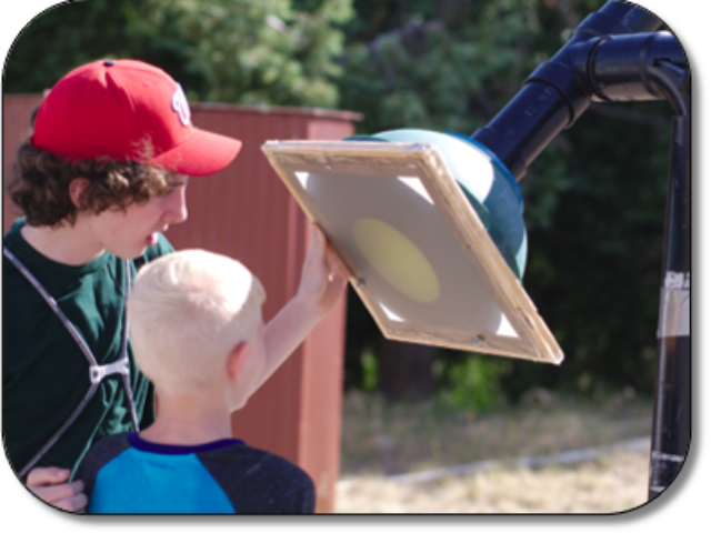 Observing the photosphere of the Sun with the homemade Sun Gun. Observing the photosphere of the Sun with the homemade Sun Gun.